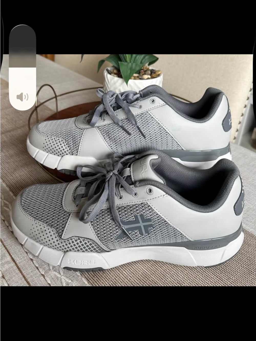 Kuru Quantum 2 Men's Gray Athletic Sneakers - Lightweight Comfort. New in Box